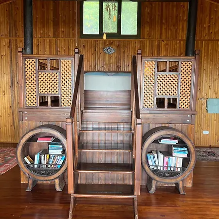 House شقة بودروم